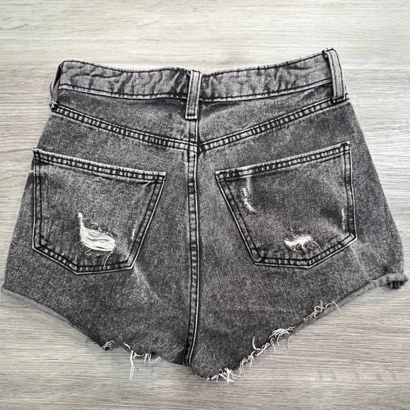 Wild Fable Distressed Denim‎ Shorts High Rise Cutoff Black Wash Size 0 - Picture 2 of 12